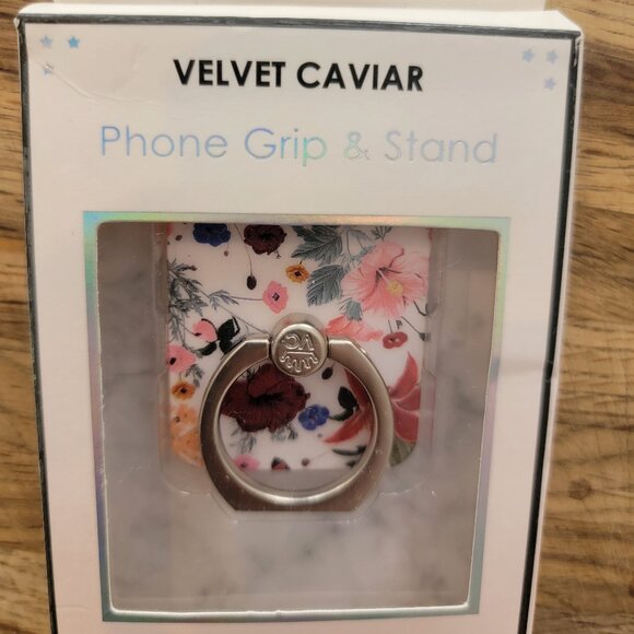 Velvet Caviar Floral & Stainless Steel Phone Grip & Stand - Picture 6 of 10